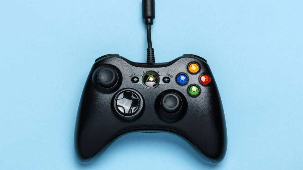 Both the device's internal and outward operations may be affected by external damage. Follow these ting if your Xbox controller won't turn on